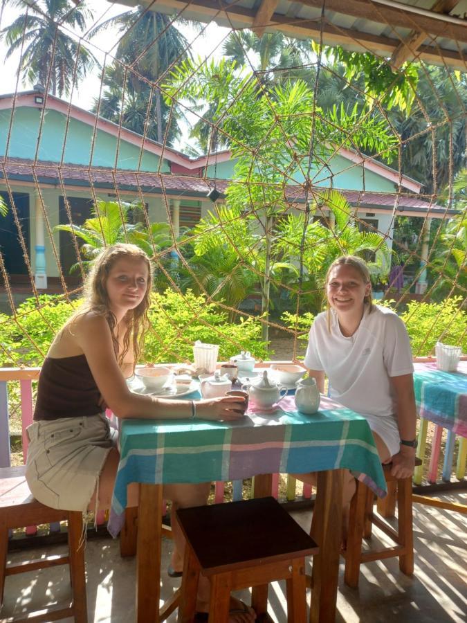 Elena Garden Resort And Restaurant Trincomalee Eksteriør bilde